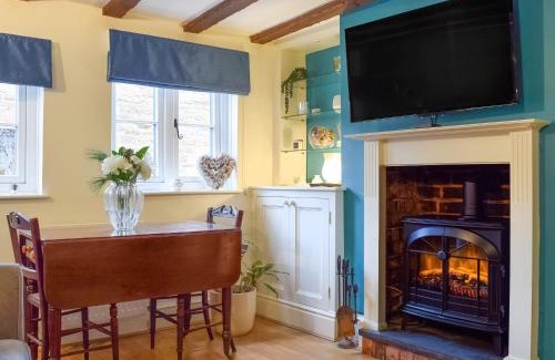 Flecknoe Casa | Well Cottage