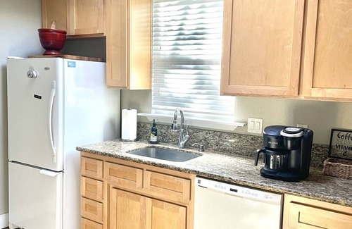 Chico Casa | Well equipped 2 bedroom house by Enloe