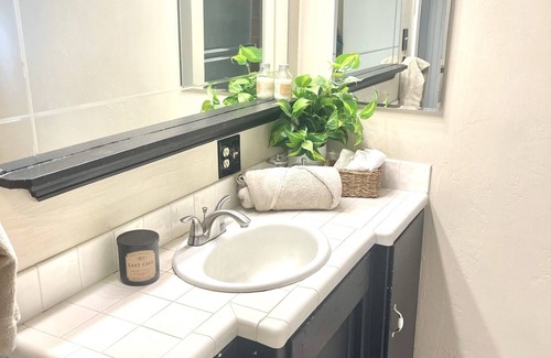 Chico Casa | Well equipped 2 bedroom house by Enloe