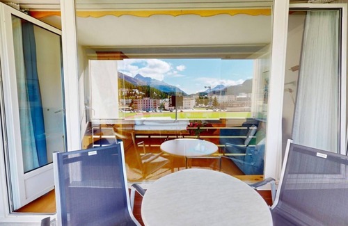 Sankt Moritz-Bad Apartamento | Well-kept holiday apartament house in a prime location in St.