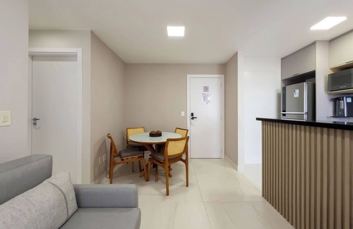 Aguas Claras Apartamento | Well-located apt in Aguas Claras Rmh1511