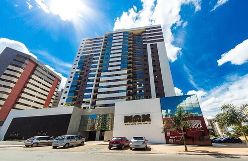Aguas Claras Apartamento | Well-located apt in Aguas Claras Rmh1511