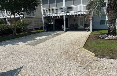 Sunset Beach Casa | Well-Maintained, fenced, Pet-Friendly West End Beach House – Coastal Retreat!
