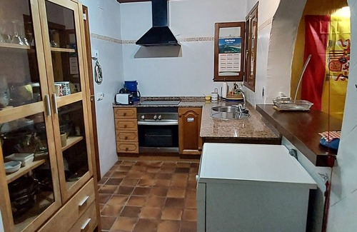Benimeit Casa | Casa bien mantenida con vista al mar, terraza, parrilla, aire acondicionad