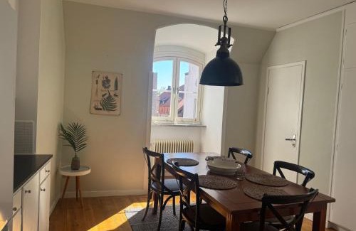 Innerstaden Apartamento | Well-planned 2 bedroom APT in middle of Visby