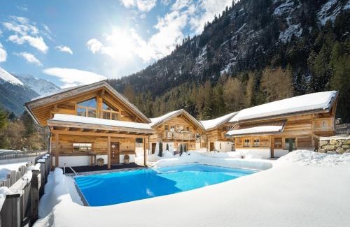 Sankt Leonhard im Pitztal Chalet De Esquí | Wellnesshüttendorf Wiese