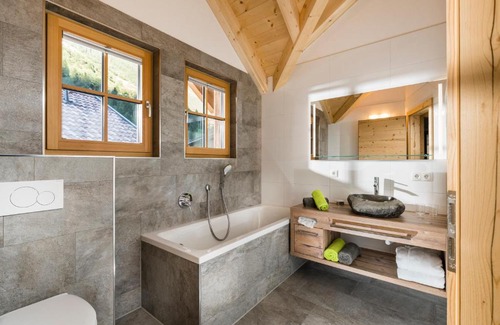 Sankt Leonhard im Pitztal Chalet De Esquí | Wellnesshüttendorf Wiese