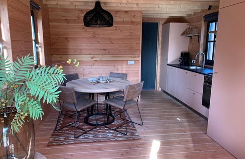 Uden Casa | Atmospheric Lodge With spa
