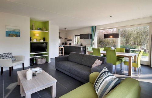 Ruinen Villa | Villa con techo de paja cerca de Hoogeveen