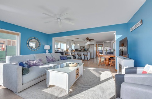 Wells Beach Cabaña | Wells Beach House w/ Ocean-view Deck