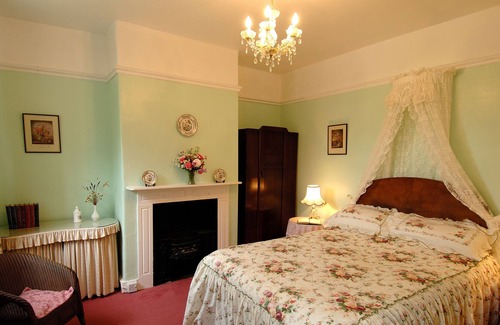 Dinas Casa | Welsh historic Cottage near Sea (BH)