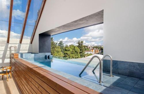 Quinta da Serra Apartamento | Welter You La Piedra Canela e Piscina Aquecida