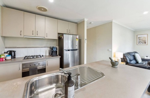 Werribee Apartamento | Werribee Home - 4 Bed - Free Netflix
