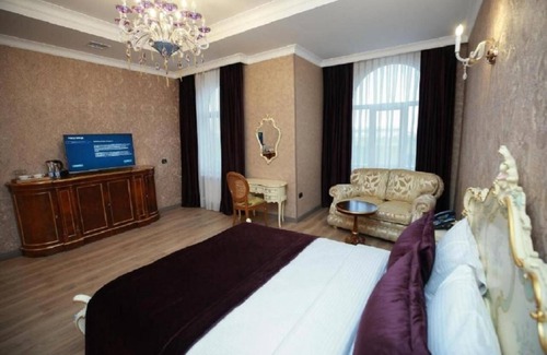Baku Old Town Hotel | Wes Inn Palace Hotel