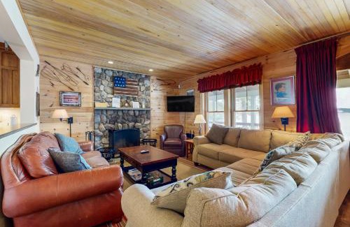 Meredith Casa | WeSeekANook