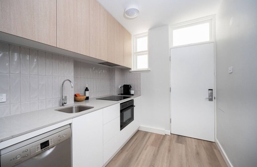 St Kilda West Apartamento | WEST BEACH | St Kilda, Acland St, Luna Pk + Car