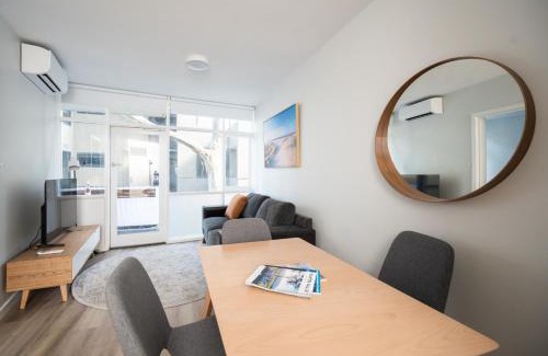 St Kilda West Apartamento | WEST BEACH St Kilda, Acland St, Luna Pk Car