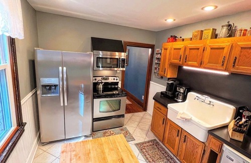 Ashfield Casa | West Broadway Guesthouse