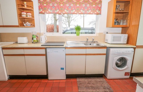 Greenhaugh Cabaña | WEST BURNBANK, pet friendly, character holiday cottage in Bellingham