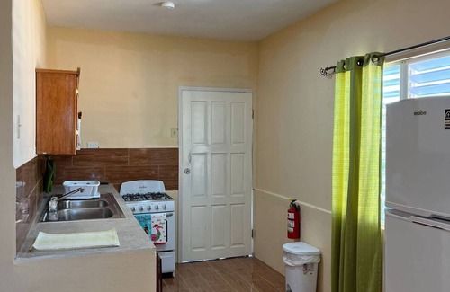 Belize City Casa | West Coast Garden - 2