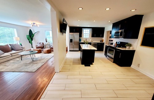 Woodbine Casa | 5 minutos a Broadway ($ 6. 50 Uber)