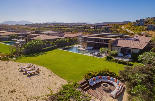 San Jose del Cabo Villa | West Enclave 7: Oceanfront Villa w/ Beach Access and Ritz nearby. Promos Avail.