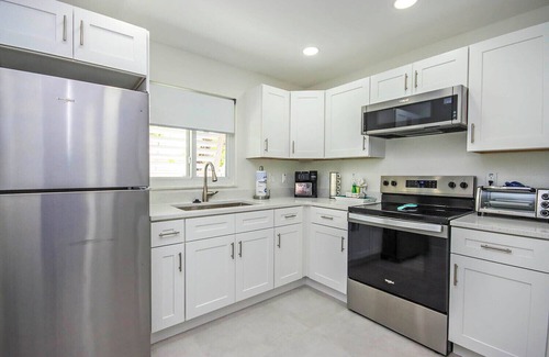 Tradewinds Cabaña | West End Paradise Unit 1 Turtle 2 - One bedroom suite w/water views