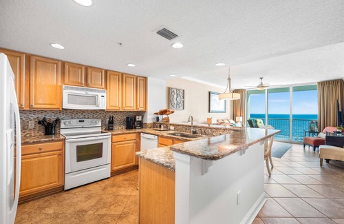 West Panama City Beach Complejo | *Aug 9 - 13th open ~ West End PCB! Book Fall now!