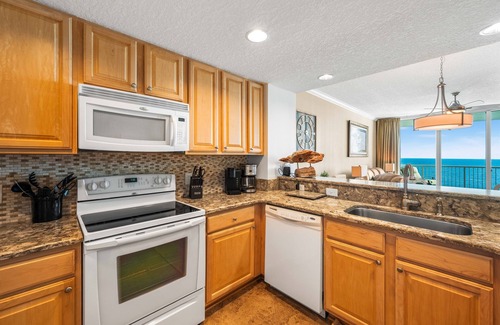 West Panama City Beach Complejo | *Aug 9 - 13th open ~ West End PCB! Book Fall now!