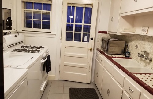 Green Hills Casa | West End Stay