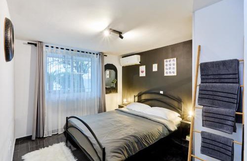 Aigio Apartamento | West Garden At Aigio By Greece Apartments