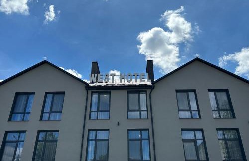 Mostyska Hotel | West Hotel