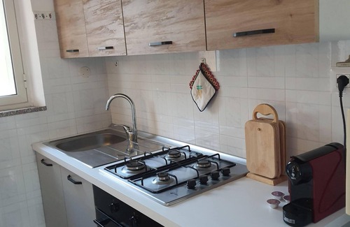 Tresnuraghes Apartamento | West house--just a stone's throw from the sea