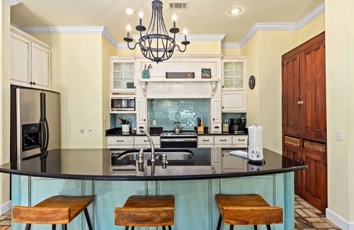 Summer Breeze Casa | West PCB Upscale Home w/ Splash Pool SUPER Close to Beach & Golf Cart