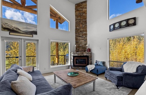 Fairways Casa | West Pine Lodge 3 Bedroom Home