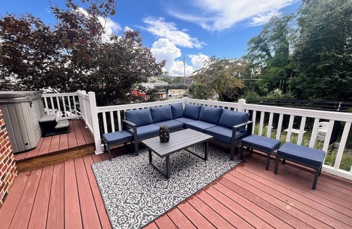 Middle Hope Casa | West Point Family Retreat, 5 min walk to Thayer!