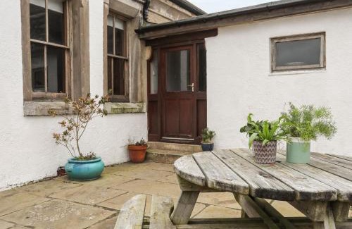 Llaneilian Casa | West Point Lynas Lighthouse Keeper's Cottage