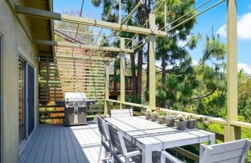 Pacific Palisades Casa | West Side Beach Living At Its Best, Ultra Contemporary Home pacific palisades