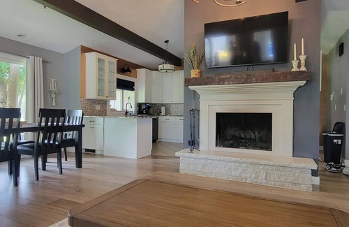 Sioux Falls Casa | West Sioux Falls Retreat - private 3-bedroom acreage with pool