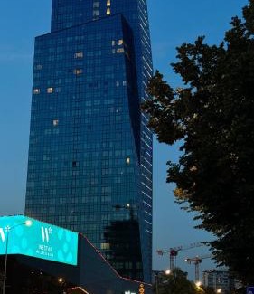 Novi Beograd Apartamento | West Tower Luxury