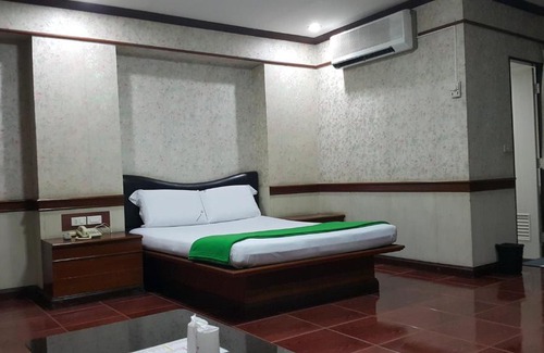 Wat Tha Phra Apartamento | West Wing Mansion