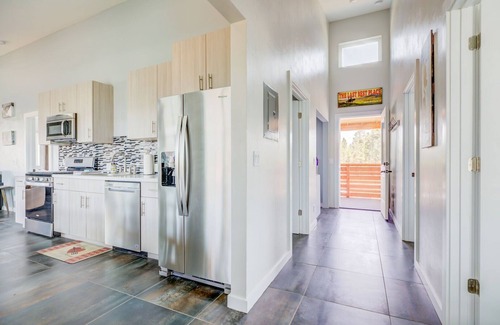 West Yellowstone Casa | West Yellowstone | Walk to Shops & Dining | Private Balcony Castle Z
