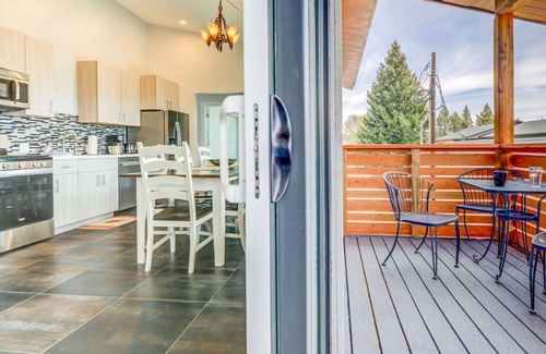 West Yellowstone Casa | West Yellowstone | Walk to Shops & Dining | Private Balcony Castle Z