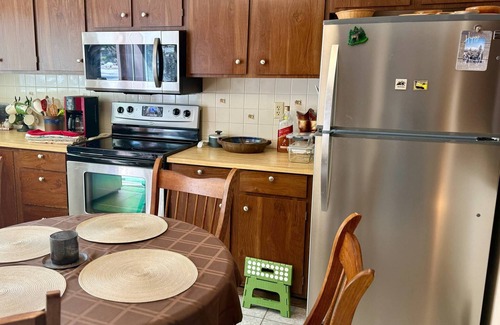 West Yellowstone Condominio | West Yellowstone/Intown Condo. Snowmobiling directly from front door. Hiking