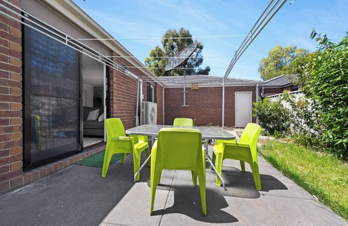 Truganina Casa | westburn gramma School family house Truganina