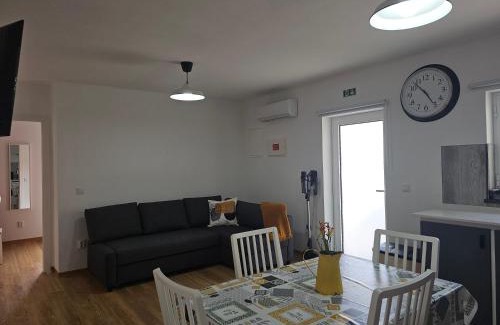 Faja Grande Apartamento | WestCanyon Apartments