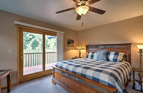 Westcliffe Casa | ¡NUEVO! 5-Acre Westcliffe Mtn Home w / Deck-Near Trails