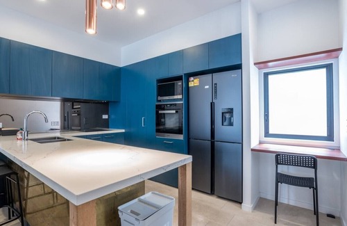 West End Casa | Westend high-end 3 bedroom Townhouse Next to River
