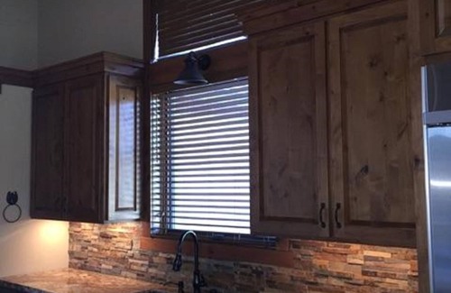 West Bishop Casa | Western Inspired Lodge on Acreage