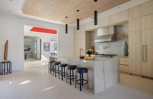 Encino Casa | Westfall - Unparalleled Modern Luxury Estate with Infinity Pool & Spa
